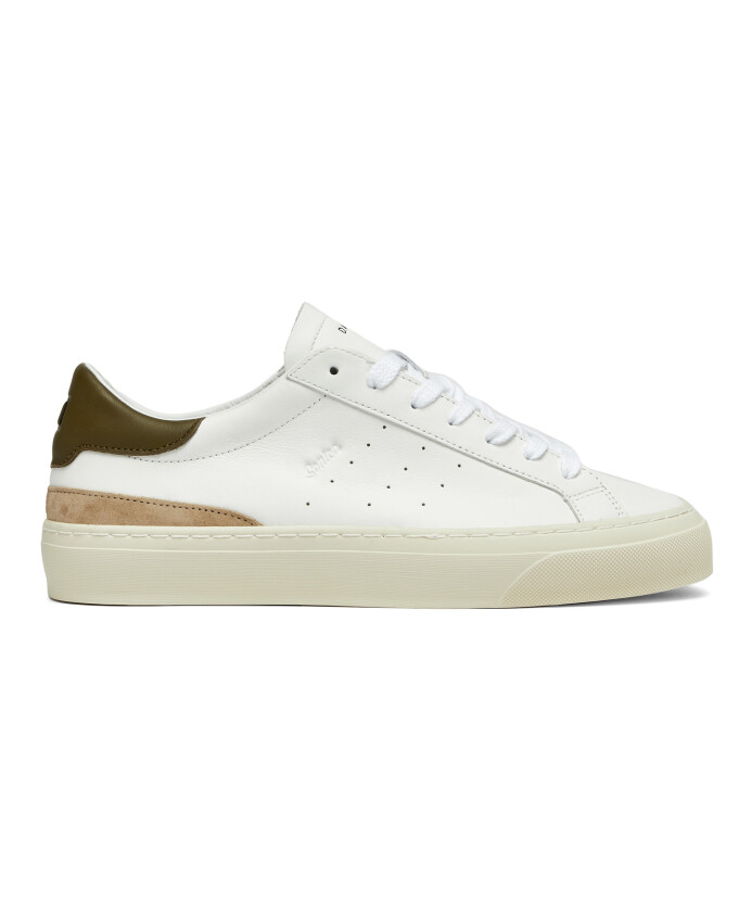 sneakers-blanches-avec-details-vert-militaire