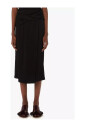 jupe-midi-noire-avec-decoratif