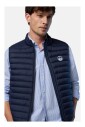 ultralatt-nylon-armlos-jacka