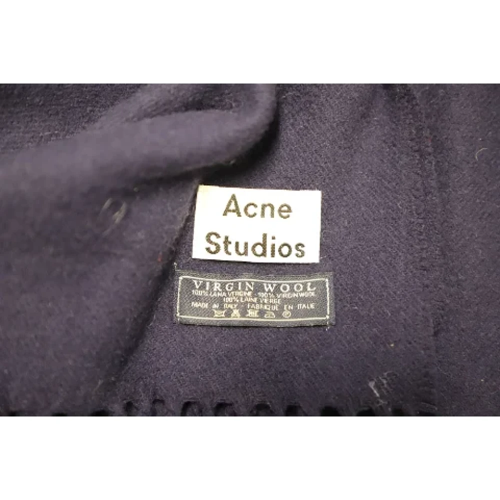 Acne Studios Pre-owned Wool scarves Blue Dames