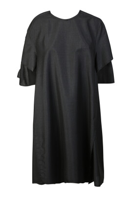grey-dress-with-raw-cut-details