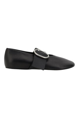 black-leather-ballet-flats