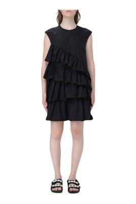 robe-mini-a-volants-noire-femme-elegante