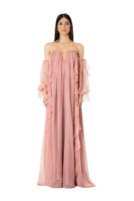 elegant-rosa-klanning-med-volanger