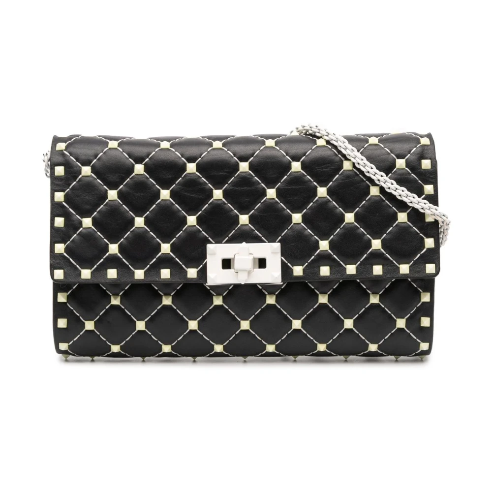 Valentino Vintage Women's Black Pre-Owned Studded Shoulder Bag