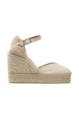stylish-espadrilles-for-summer-outfits
