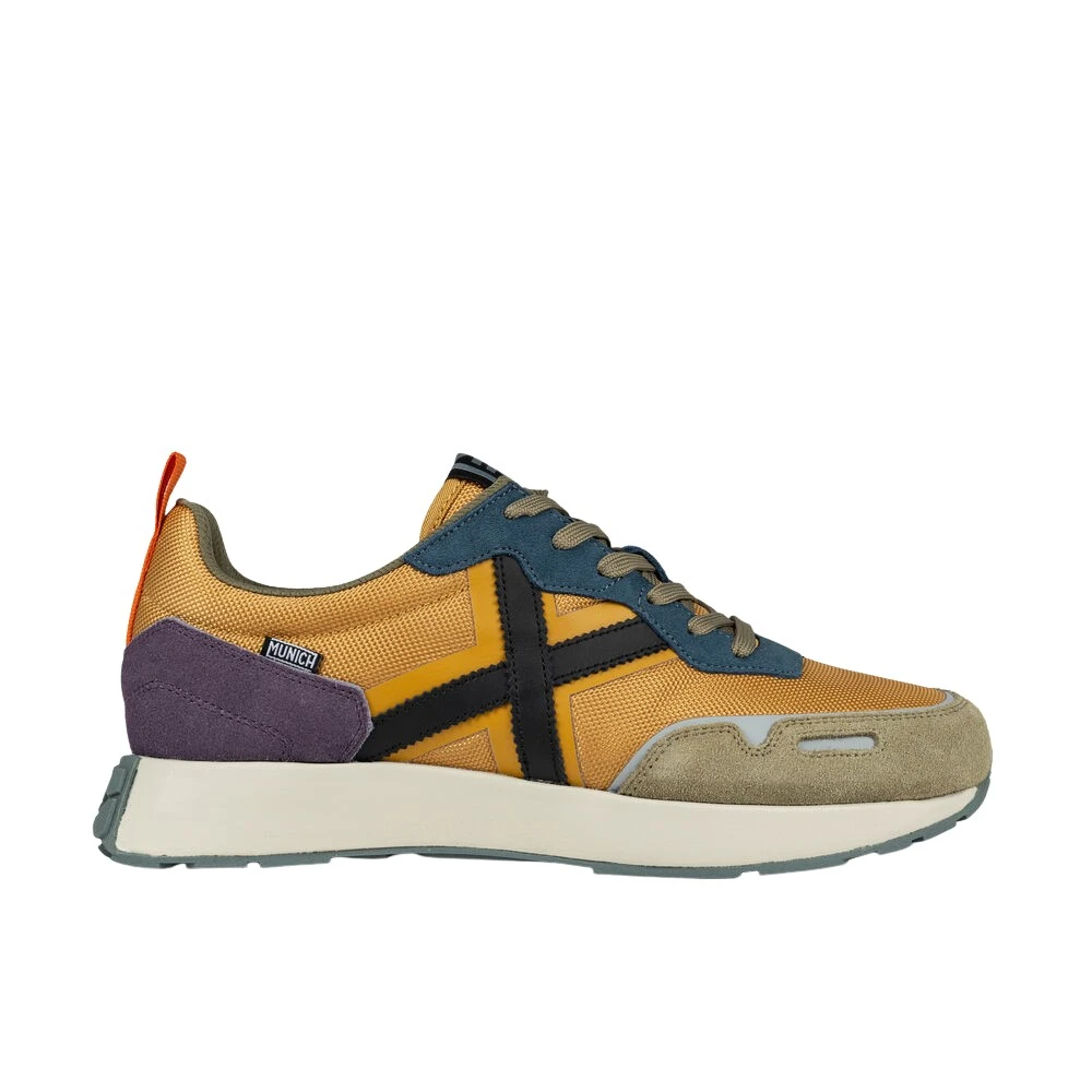 Shoes > Sneakers - - Munich - Modalova