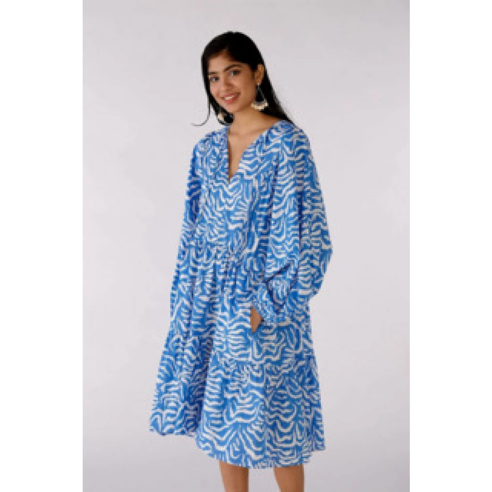 Oui Casual Golfpatroon Jurk Alloverprint Blue Dames