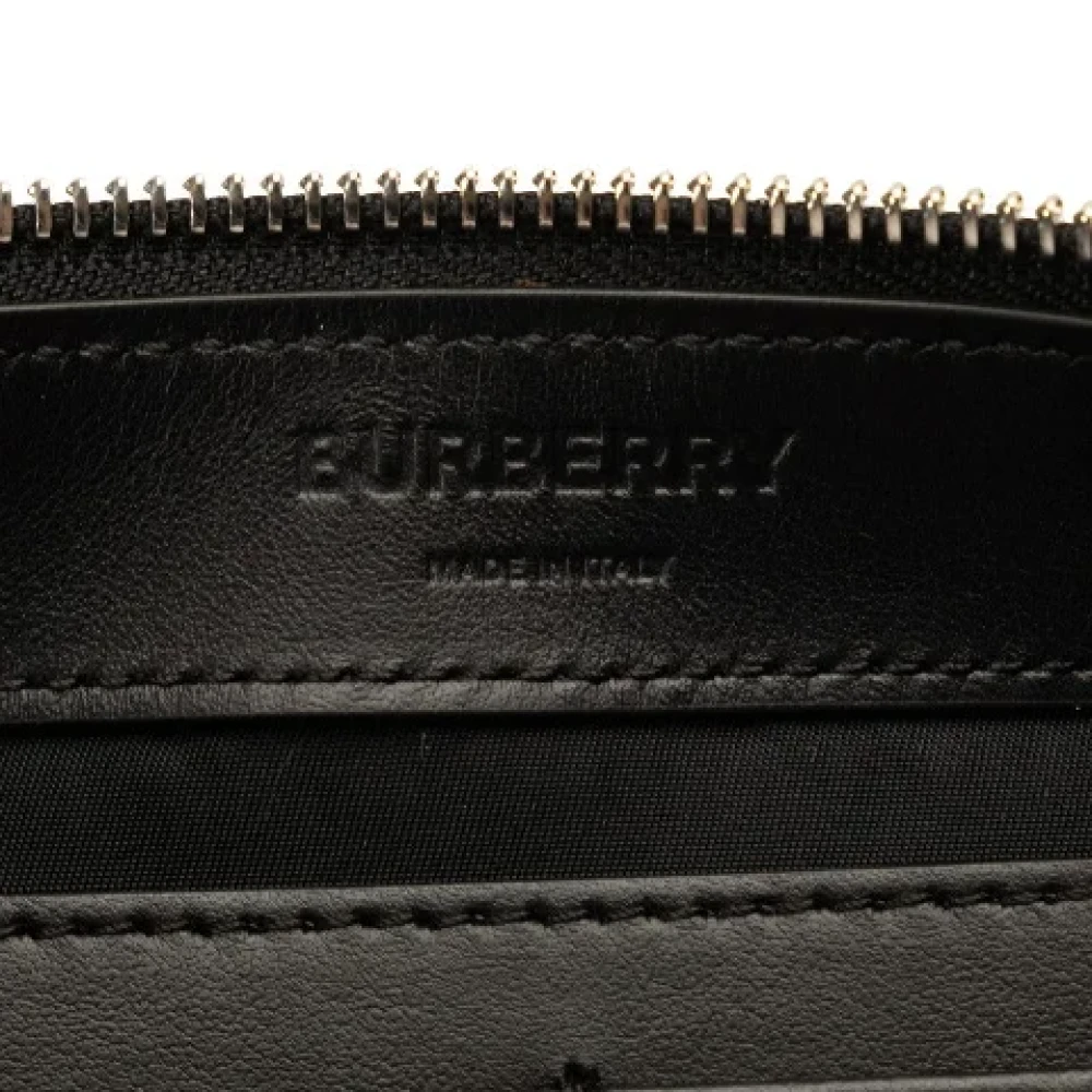 Burberry Vintage Pre-owned Canvas clutches Black Dames