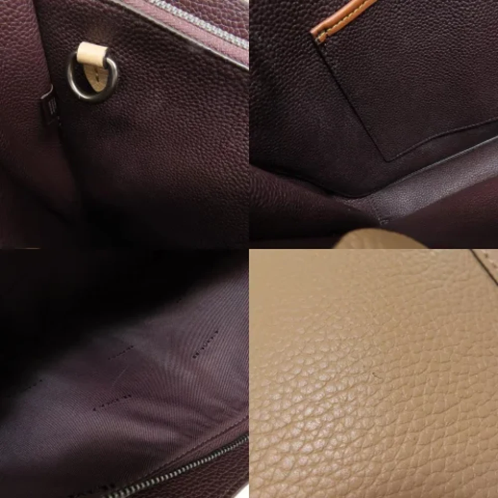 Coach Pre-owned Leather handbags Beige Dames