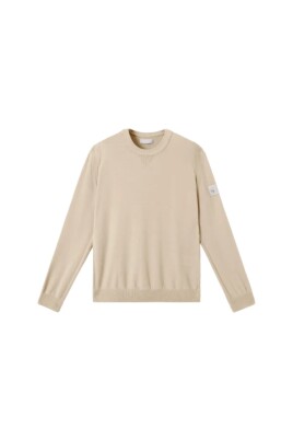 pull-marron-avec-logo-patch