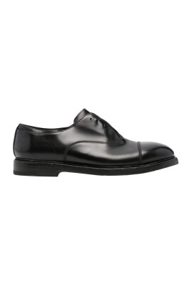 chaussures-classiques-en-cuir-noir-brogue