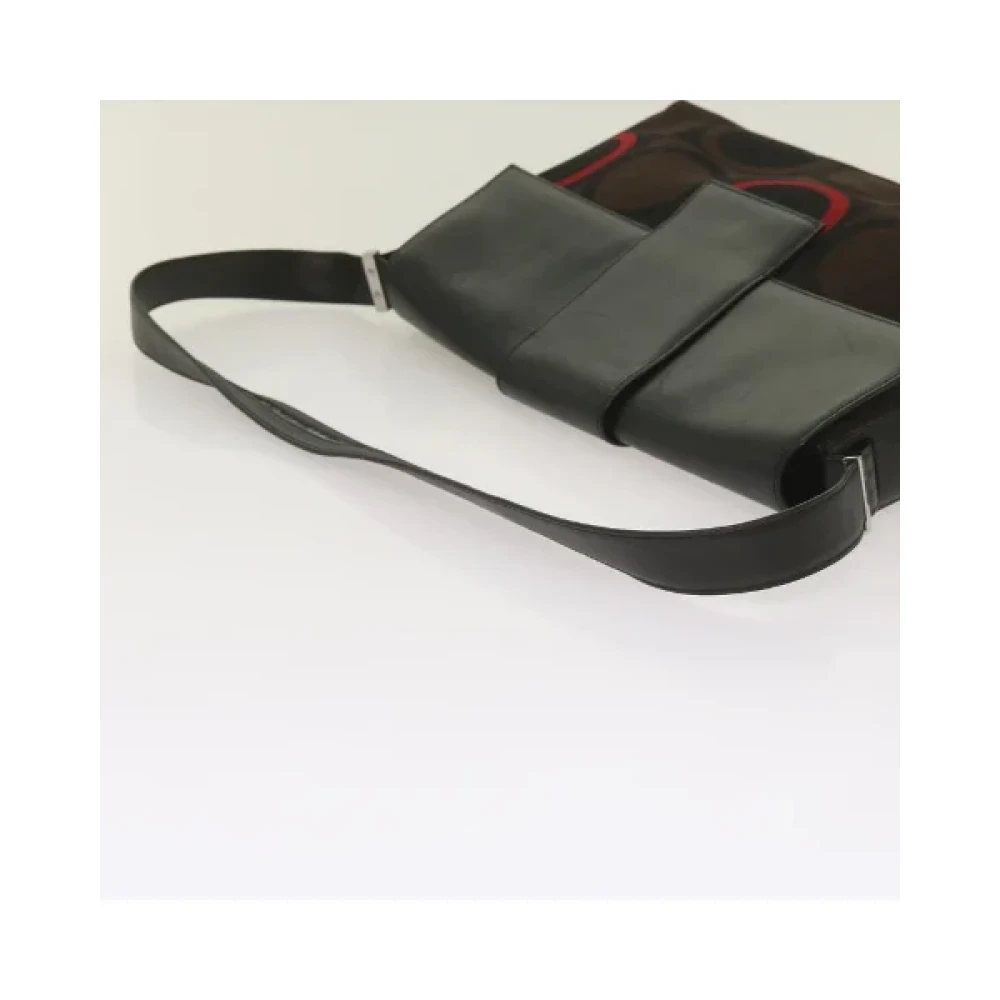 Salvatore Ferragamo Pre-owned Cotton shoulder-bags Black Dames