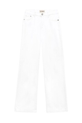 white-slim-fit-high-waist-jeans