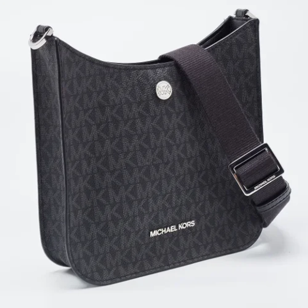 Michael Kors Pre-owned Coated canvas shoulder-bags Black Dames
