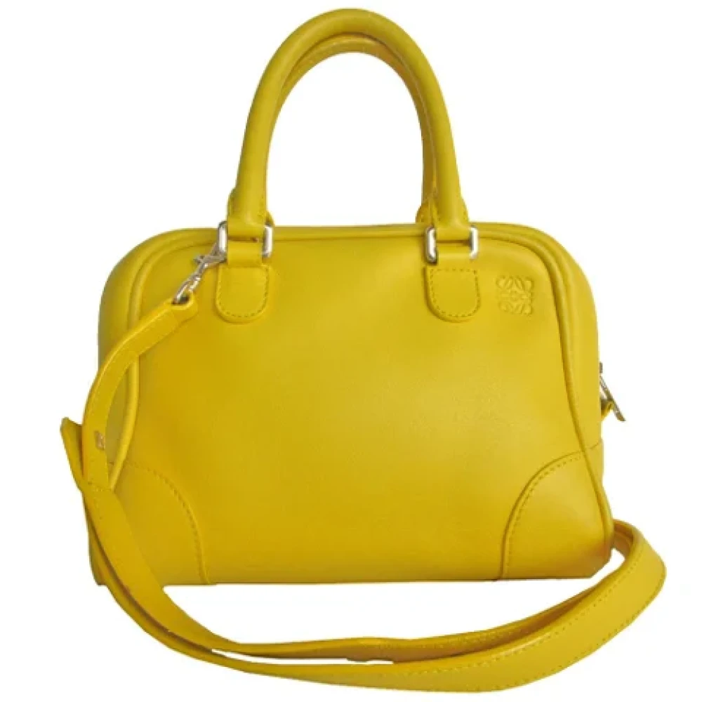 Loewe Pre-owned Leather handbags Yellow Dames