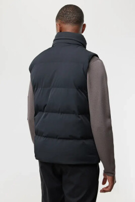 gilet-noir-pour-homme