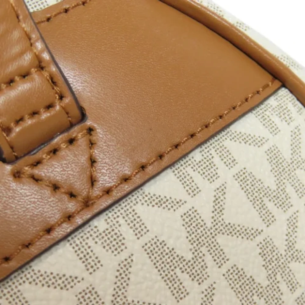Michael Kors Pre-owned Canvas backpacks White Dames