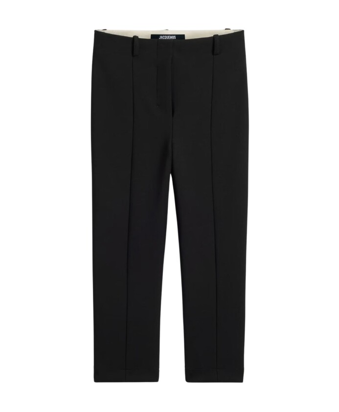 pantalon-capri-noir-avec-style-francais