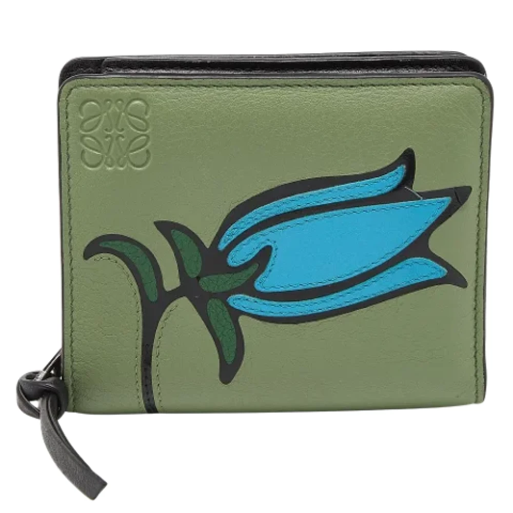 Loewe Pre-owned Leather wallets Green Dames
