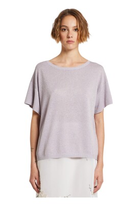 short-sleeve-round-neck-sweater