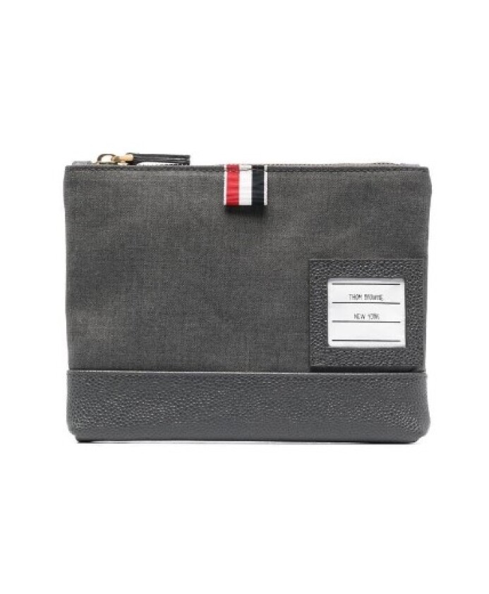 pochette-zippee-en-laine-grise-et-cuir-a-motif-serge