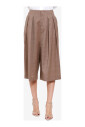 shorts-marron-sur-mesure-avec-jambe-large