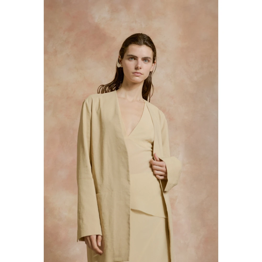 Cortana Dora top in beige zijden georgette Beige Dames