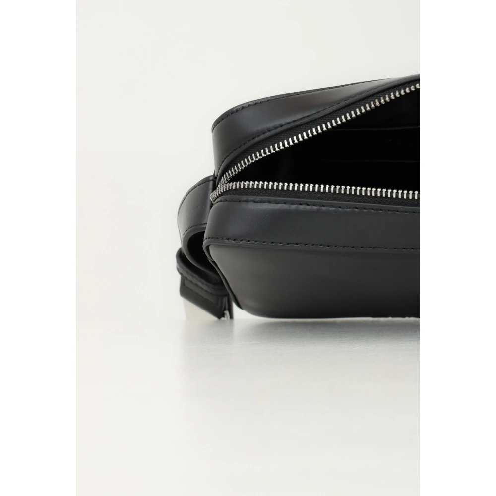 Calvin Klein Zwarte Schoudertas met Reliëf Logo Black Dames