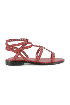 red-flat-sandals-with-double-buckle