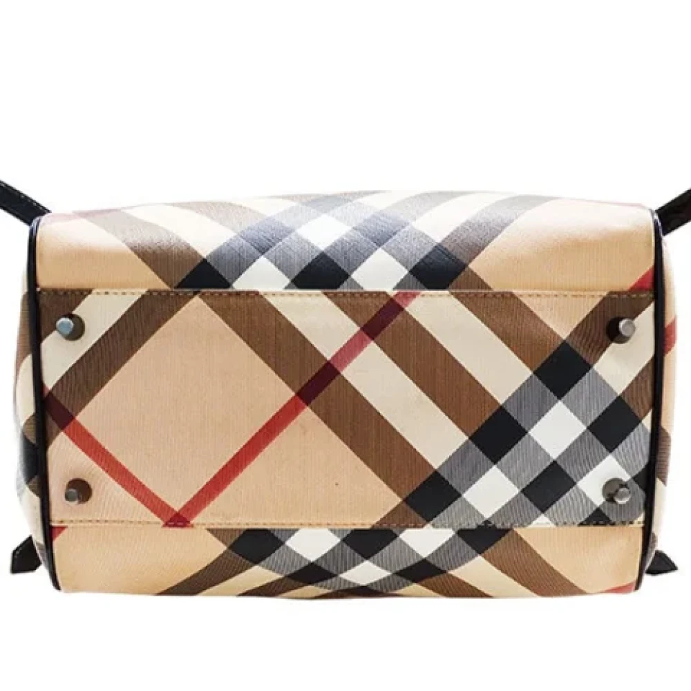 Burberry Vintage Pre-owned Plastic handbags Beige Dames