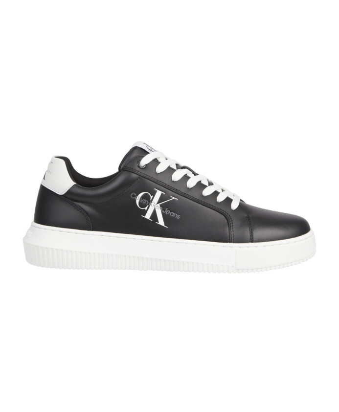black-chunky-mono-sport-sneakers