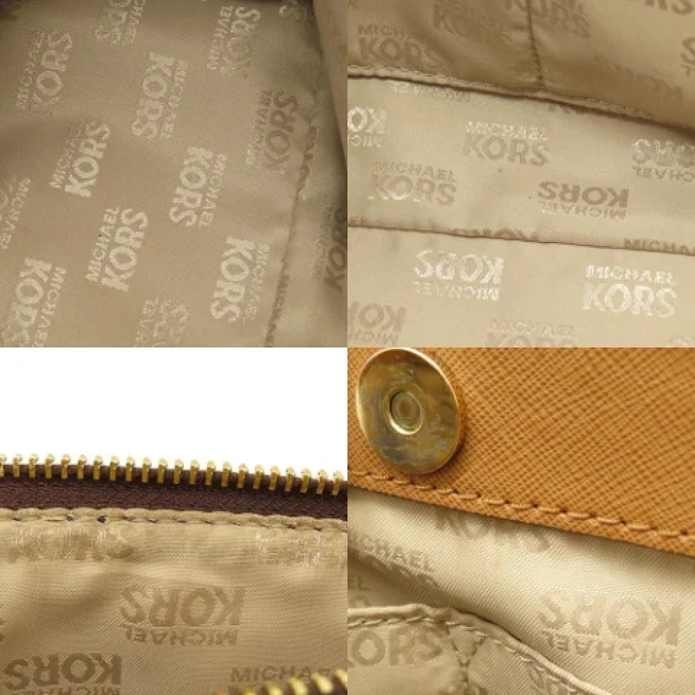 Michael Kors Pre-owned Canvas shoulder-bags Brown Dames