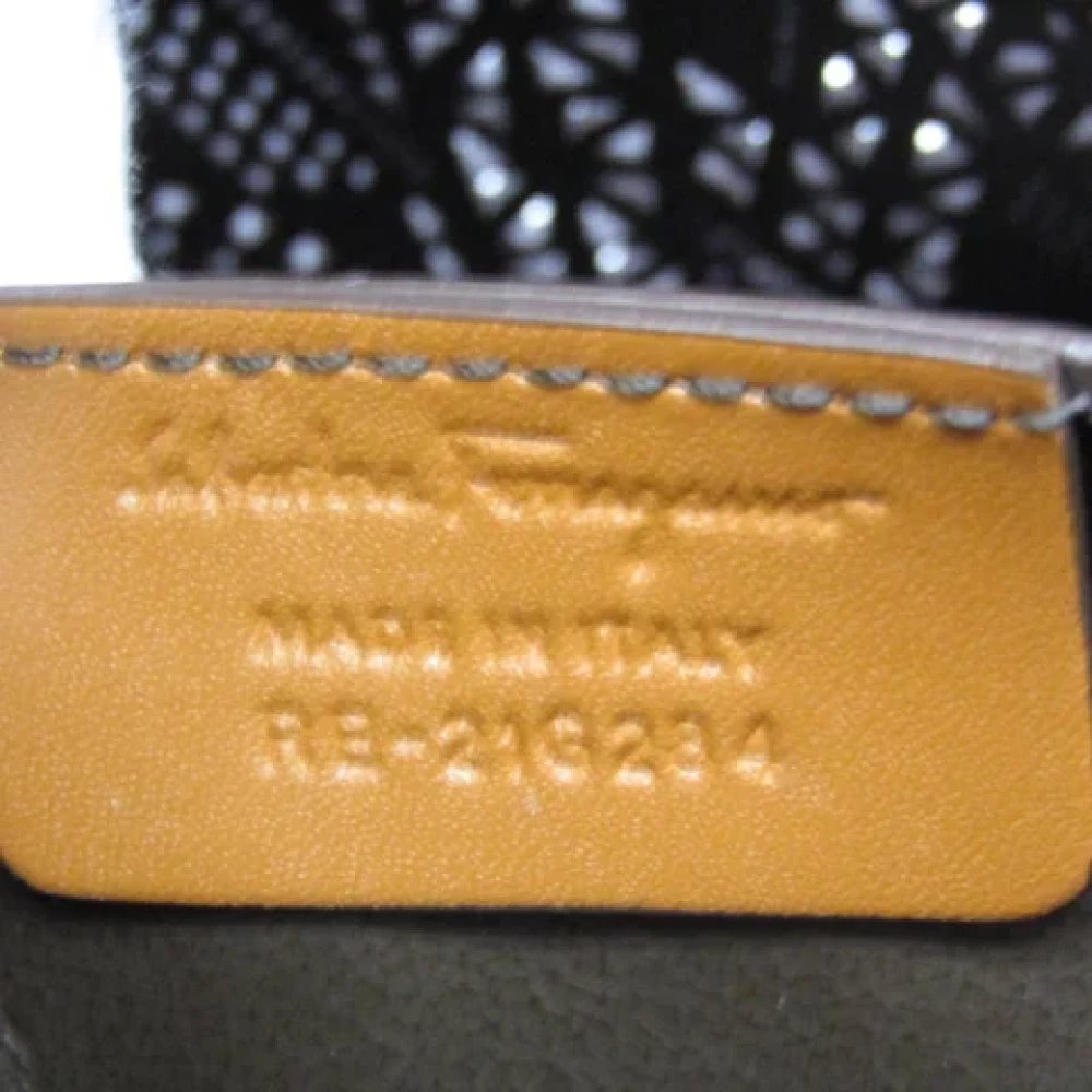 Salvatore Ferragamo Pre-owned Leather handbags Brown Dames