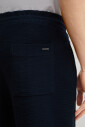 shorts-pour-hommes-avec-structure-texturee