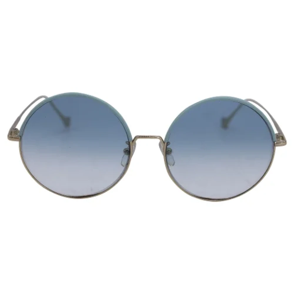 Loewe Pre-owned Metal sunglasses Gray Dames