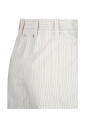 pinstripe-witte-shorts-met-plooien