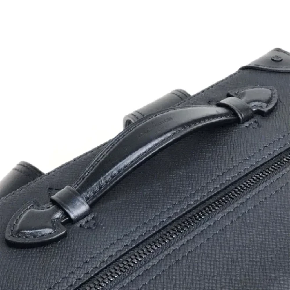 Louis Vuitton Vintage Pre-owned Leather shoulder-bags Black Heren
