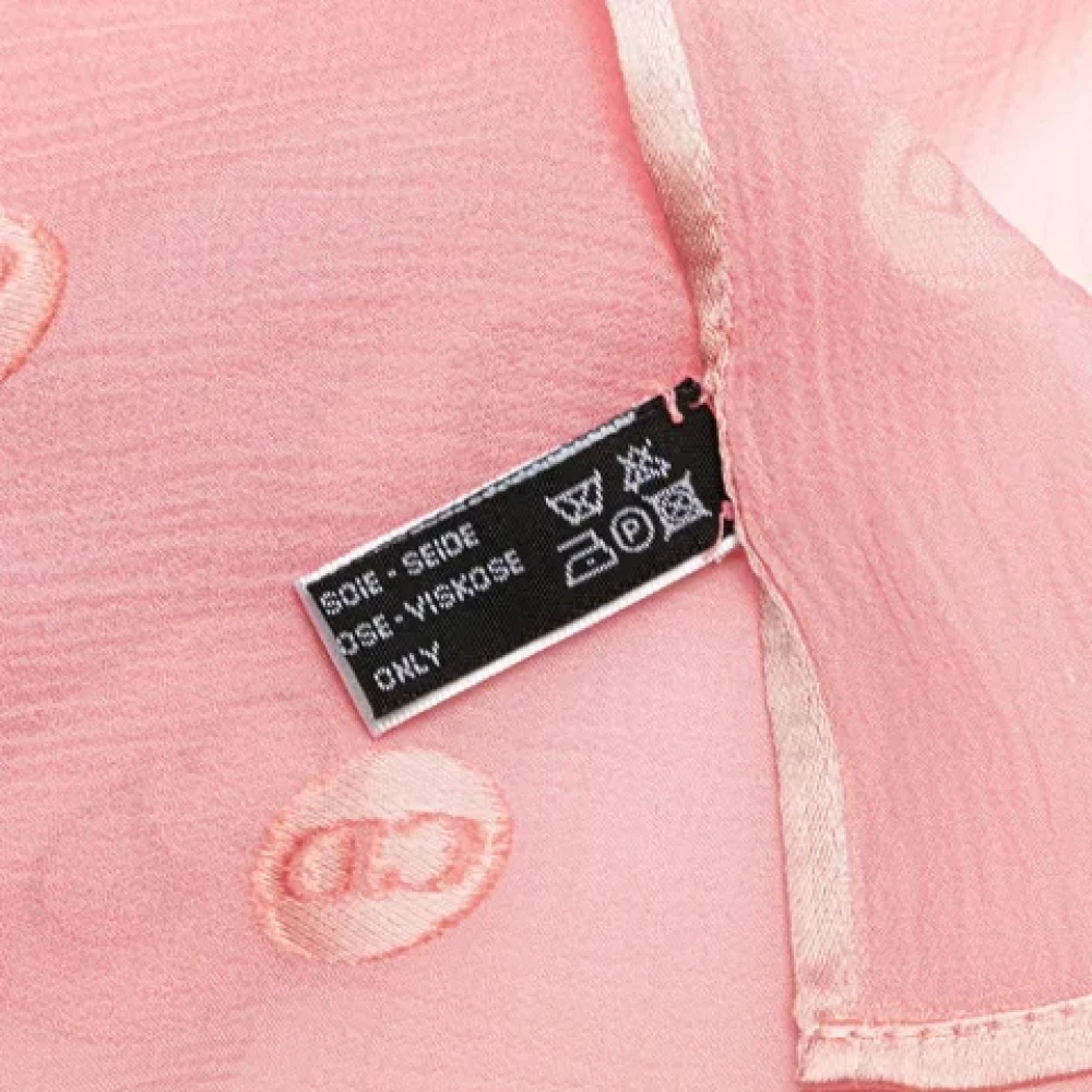 Dior Vintage Pre-owned Silk scarves Pink Dames