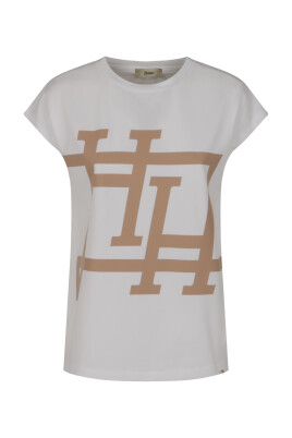 white-printed-t-shirt