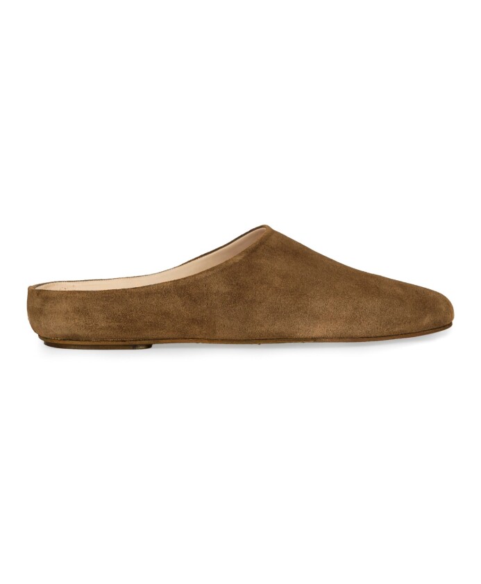 babouche-en-daim-marron