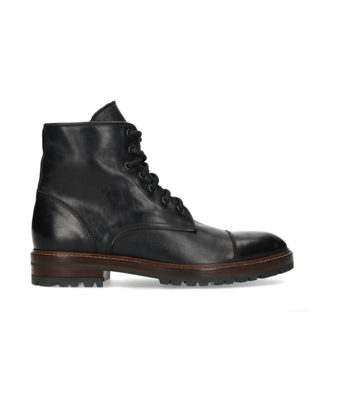 zwarte-leren-veterschoenen