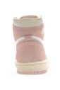 trendy-sneakers