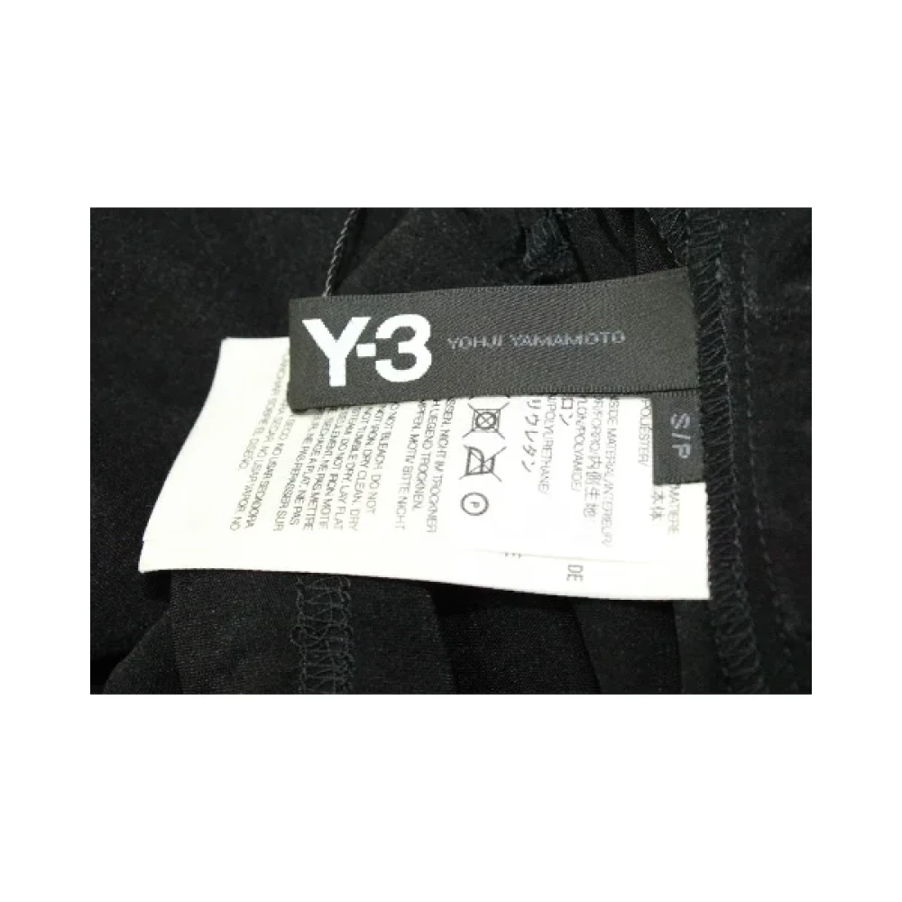 Yohji Yamamoto Pre-owned Nylon dresses Black Dames