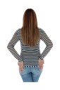 tricot-raye-bleu-a-encolure-ronde