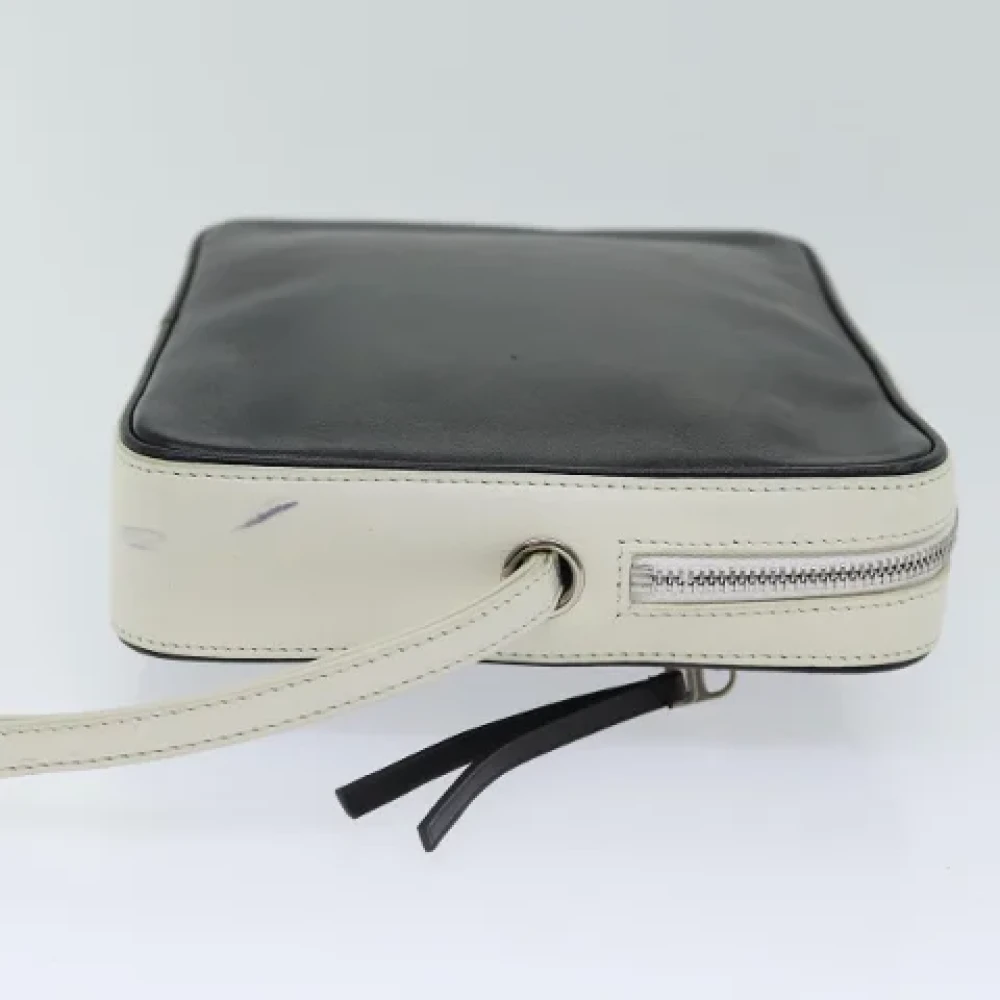 Celine Vintage Pre-owned Leather clutches Black Dames