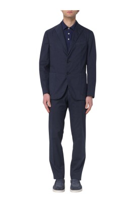 navy-blazer-suit
