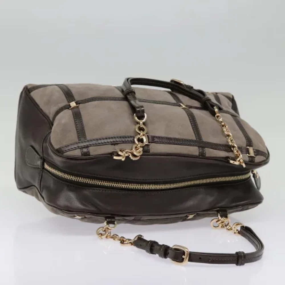 Salvatore Ferragamo Pre-owned Suede handbags Gray Dames
