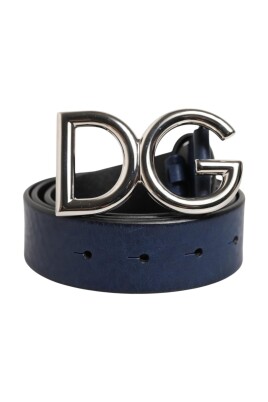 silver-metal-logo-leather-belt
