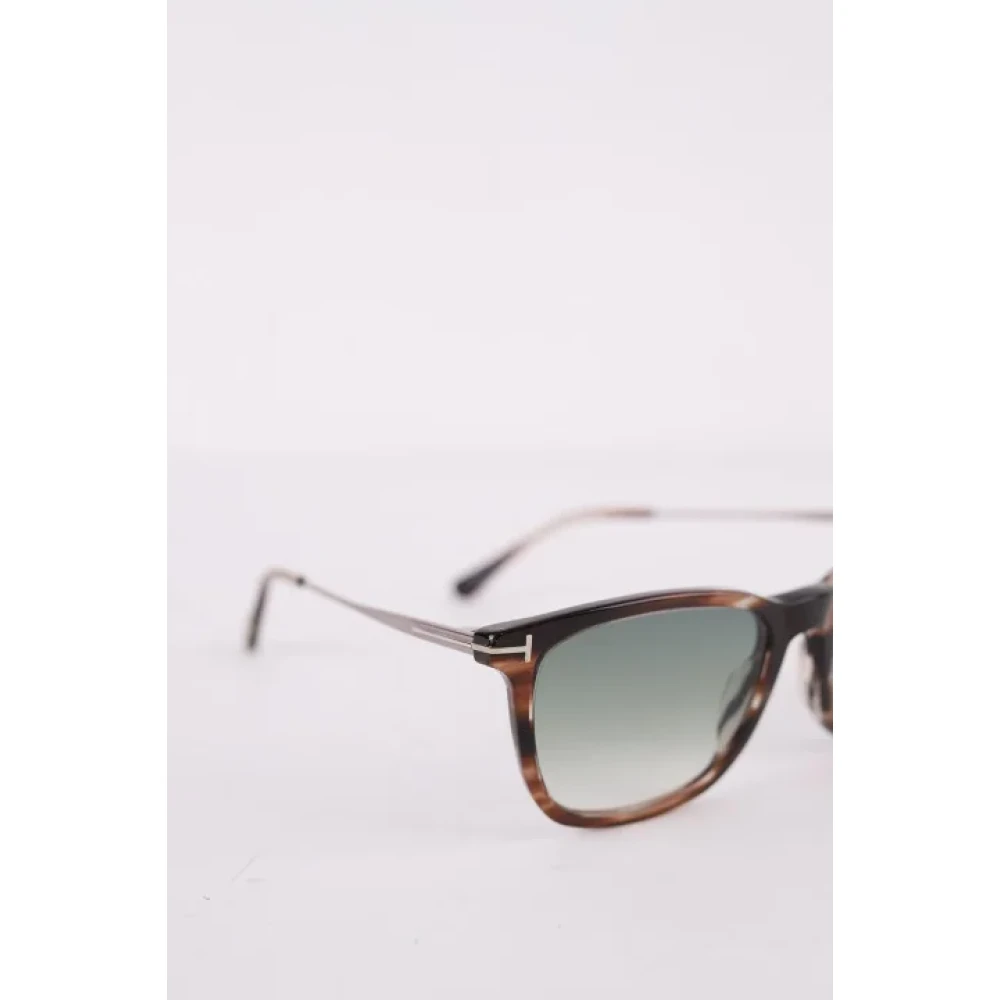 Tom Ford Pre-owned Metal sunglasses Brown Dames